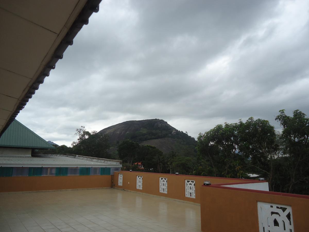 Old Mahawasala Hotel Bambaragaleyaya 外观 照片